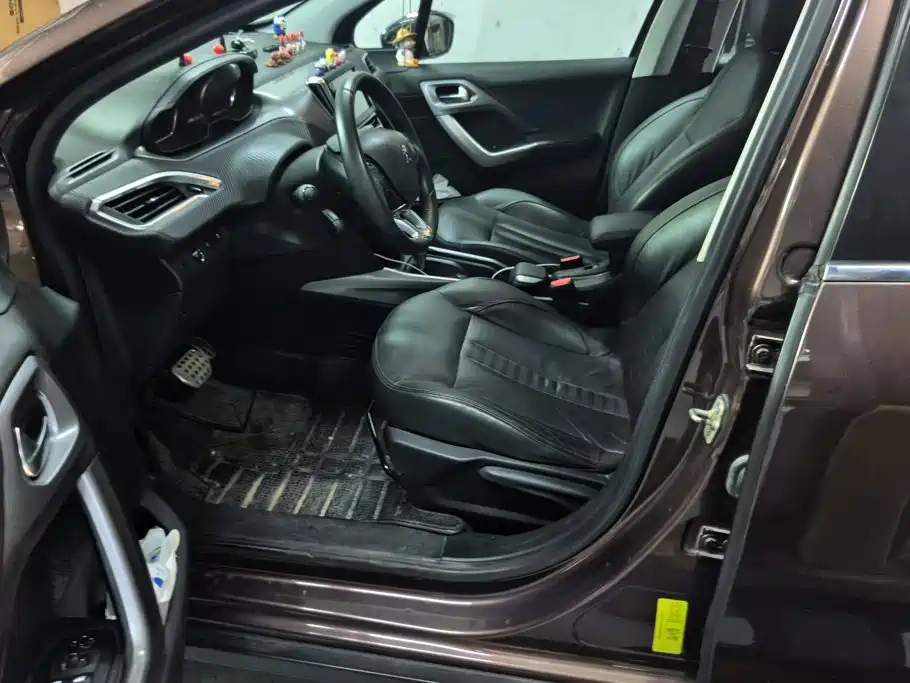 Peugeot 2008 — миниатюра 9