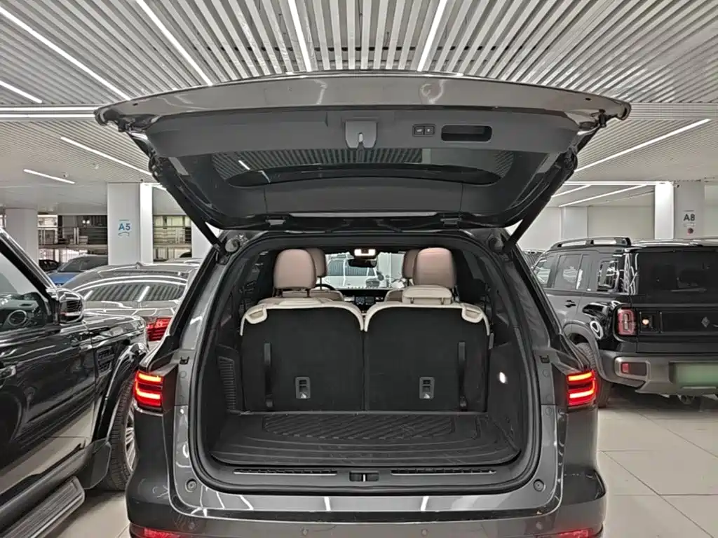Li Auto Li ONE — миниатюра 19