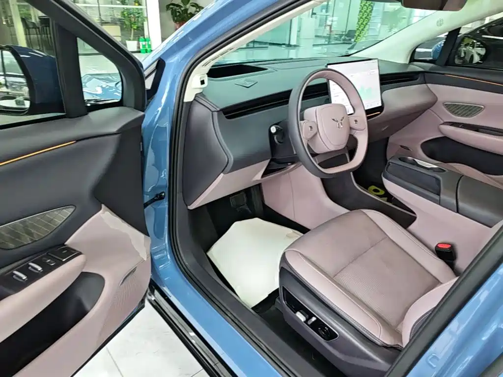 Hongqi Hongqi Tiangong 06 — миниатюра 16
