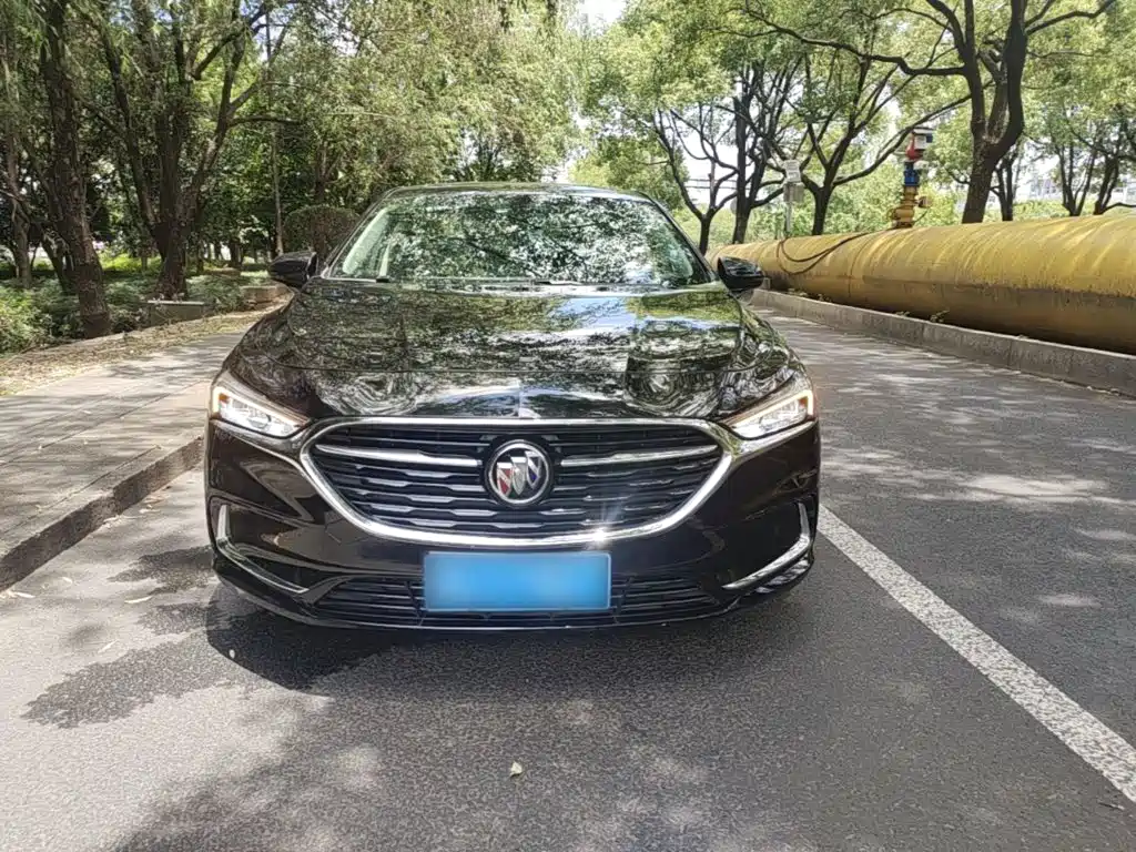 Buick LaCrosse — миниатюра 3