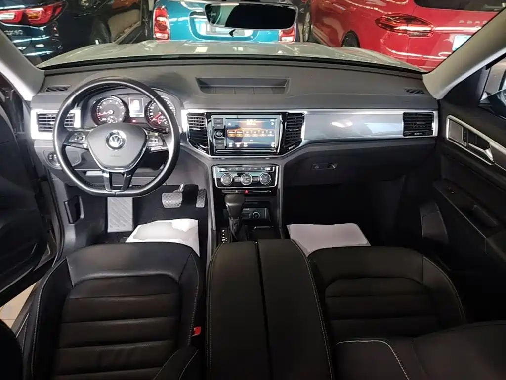 Volkswagen Teramont — миниатюра 10