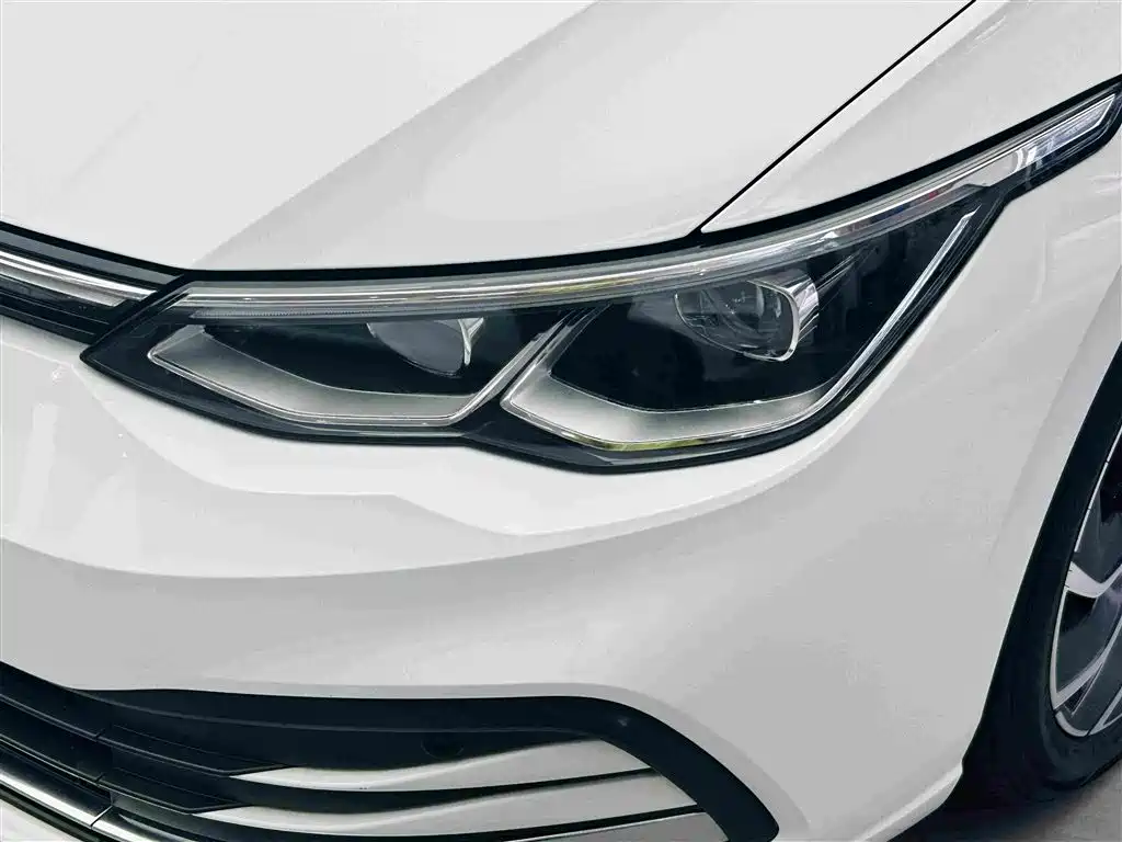 Volkswagen Golf — миниатюра 12