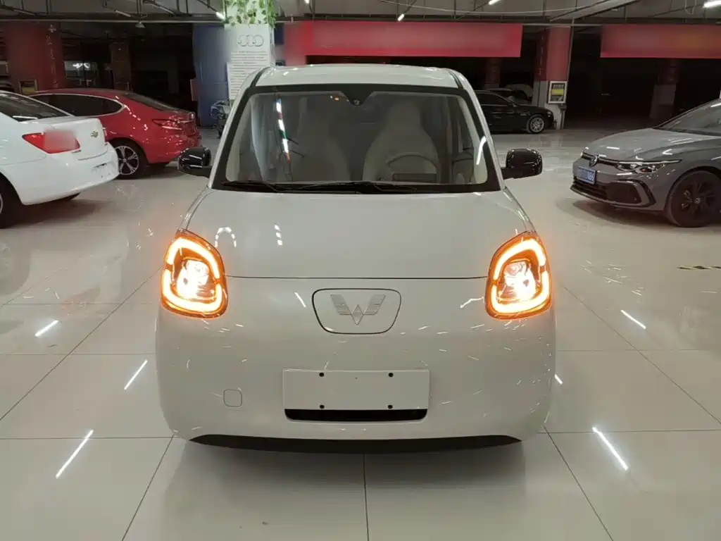 Wuling MINIEV — миниатюра 3