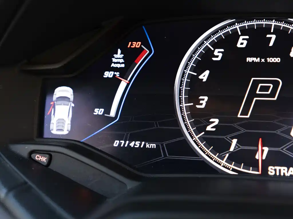 LAMBORGHINI HURACÁN