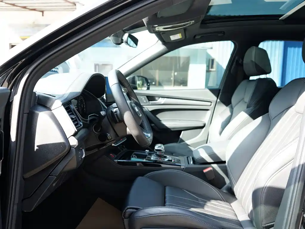 Audi Q5L — миниатюра 4