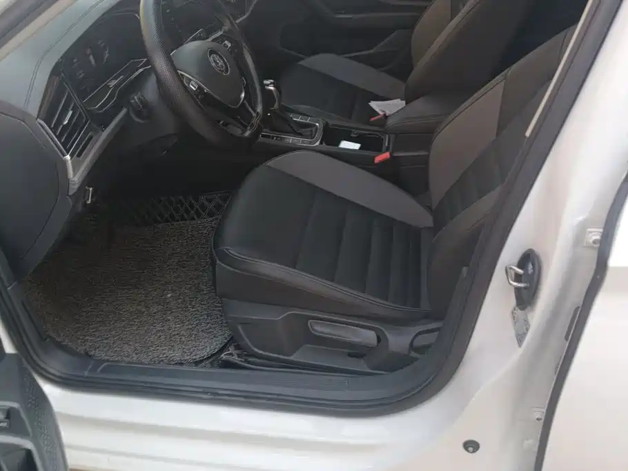 Volkswagen Sagitar — миниатюра 9