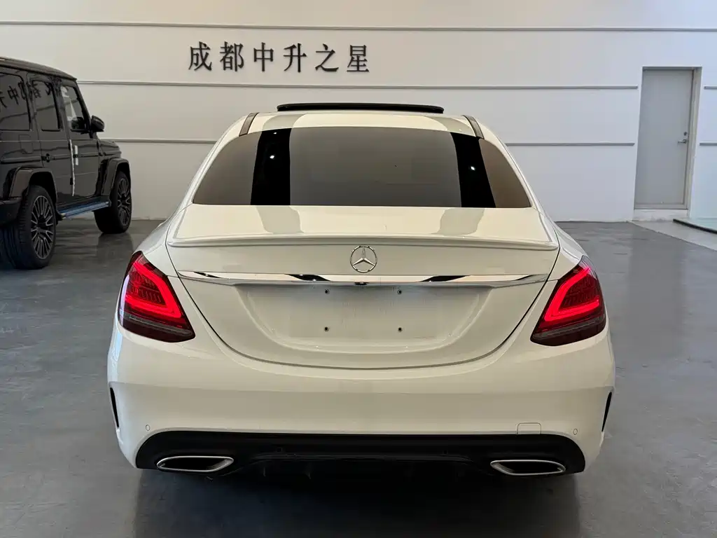 Mercedes-Benz C-Class — миниатюра 6