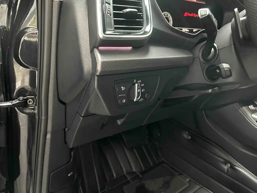 Audi Q5L 2022 45T Luxury