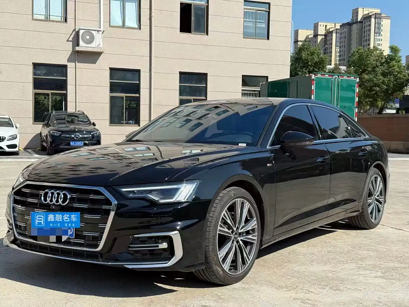 奥迪A6L 2025款 45 TFSI 臻选动感型 2025