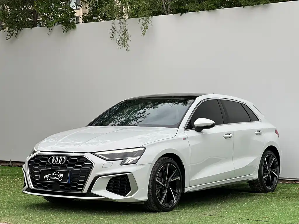 Купить Audi A3