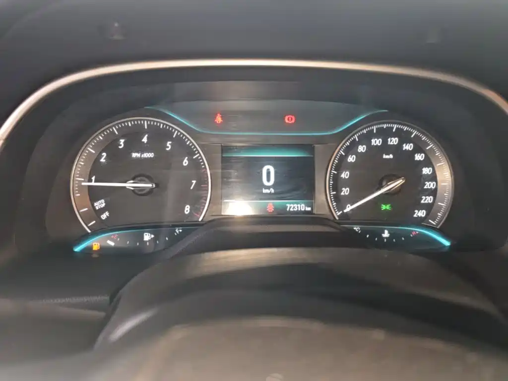 Buick Excelle — миниатюра 12