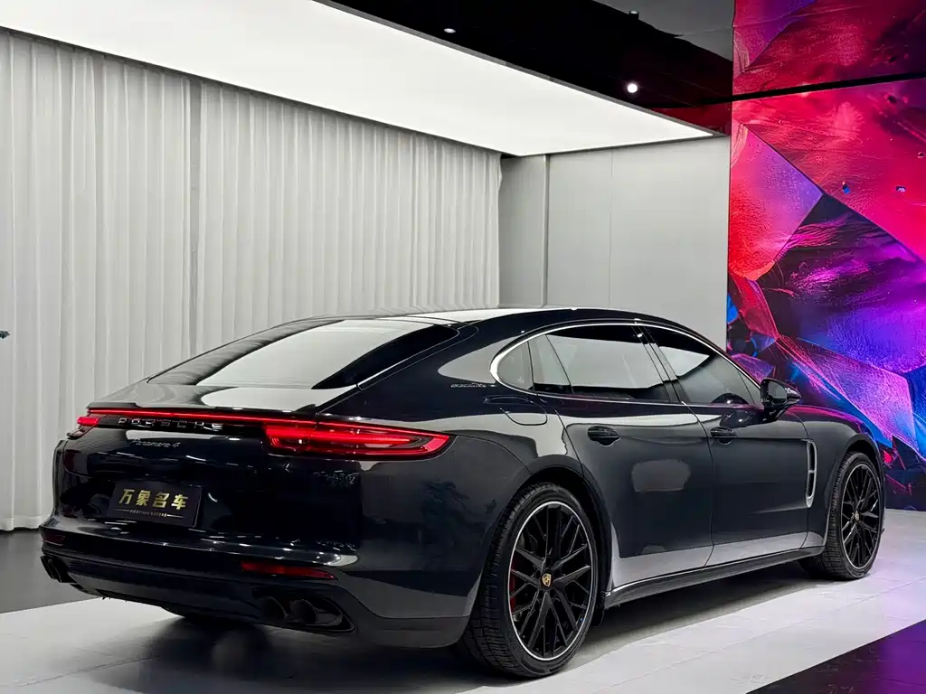 Porsche Panamera 2019 Panamera 4 Executive Long Wheelbase 2.9T