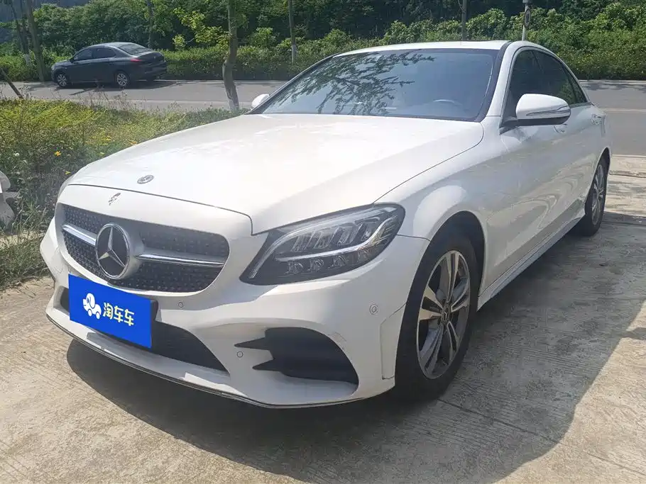 Mercedes-Benz C-Class 2020