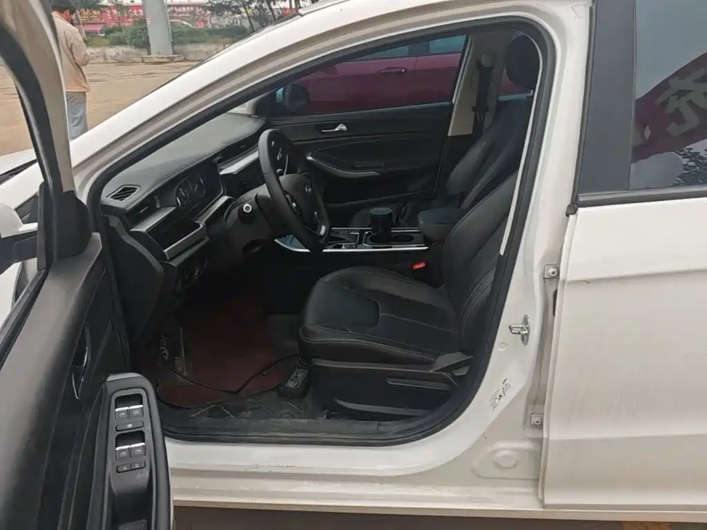 Chery Arrizo 5 — миниатюра 15