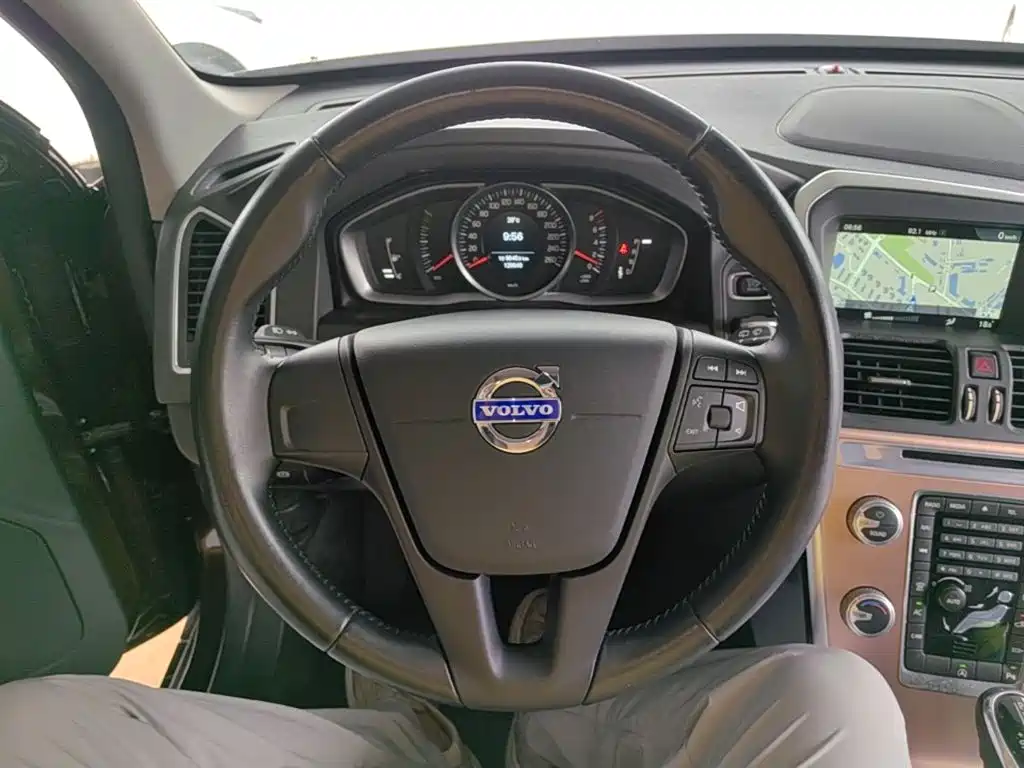 Volvo XC60 — миниатюра 11