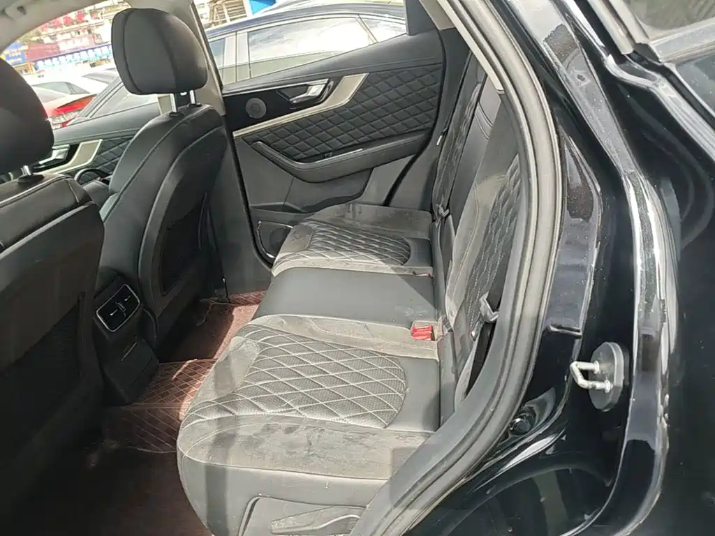 Hongqi Hongqi HS5 — миниатюра 17