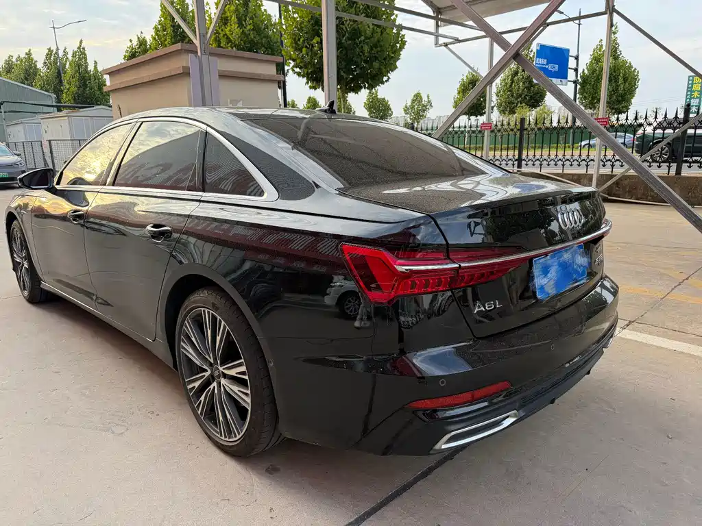 Audi A6L — миниатюра 10