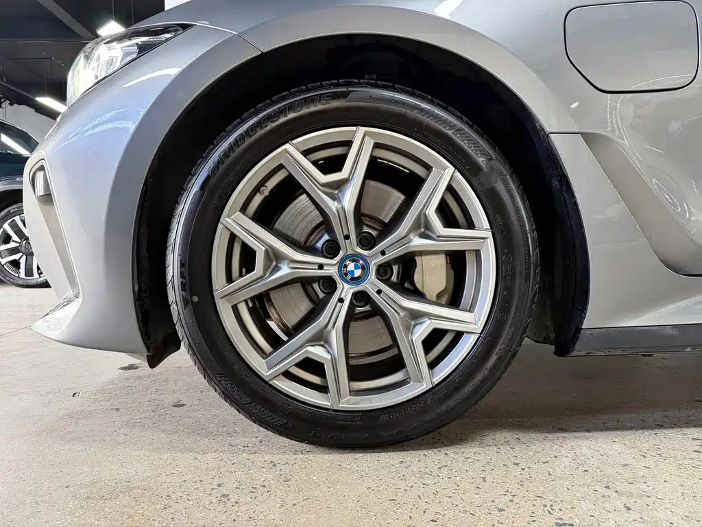 BMW i3 — миниатюра 22