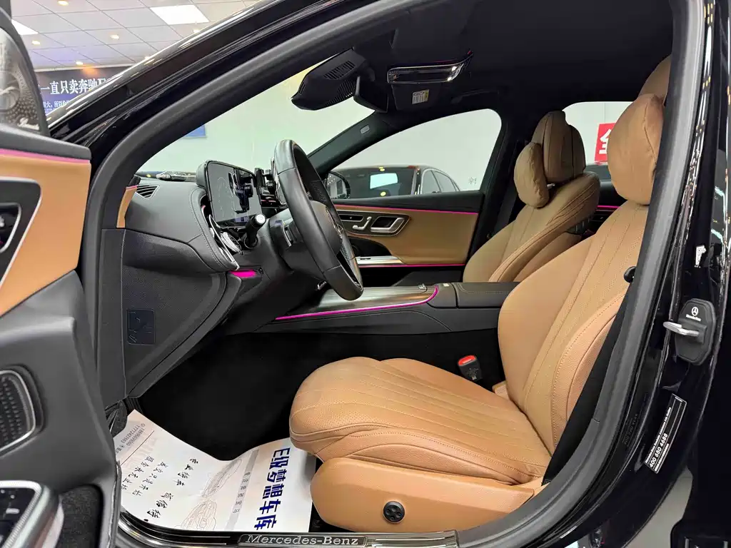 Mercedes-Benz E-Class — миниатюра 5