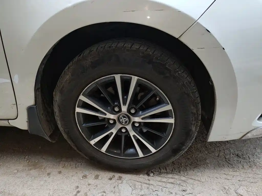 Toyota Levin — миниатюра 8