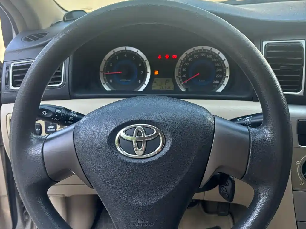 Toyota Corolla — миниатюра 9