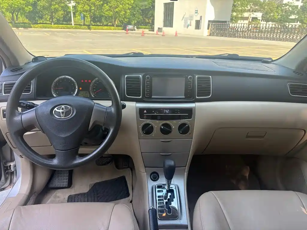 Toyota Corolla — миниатюра 6
