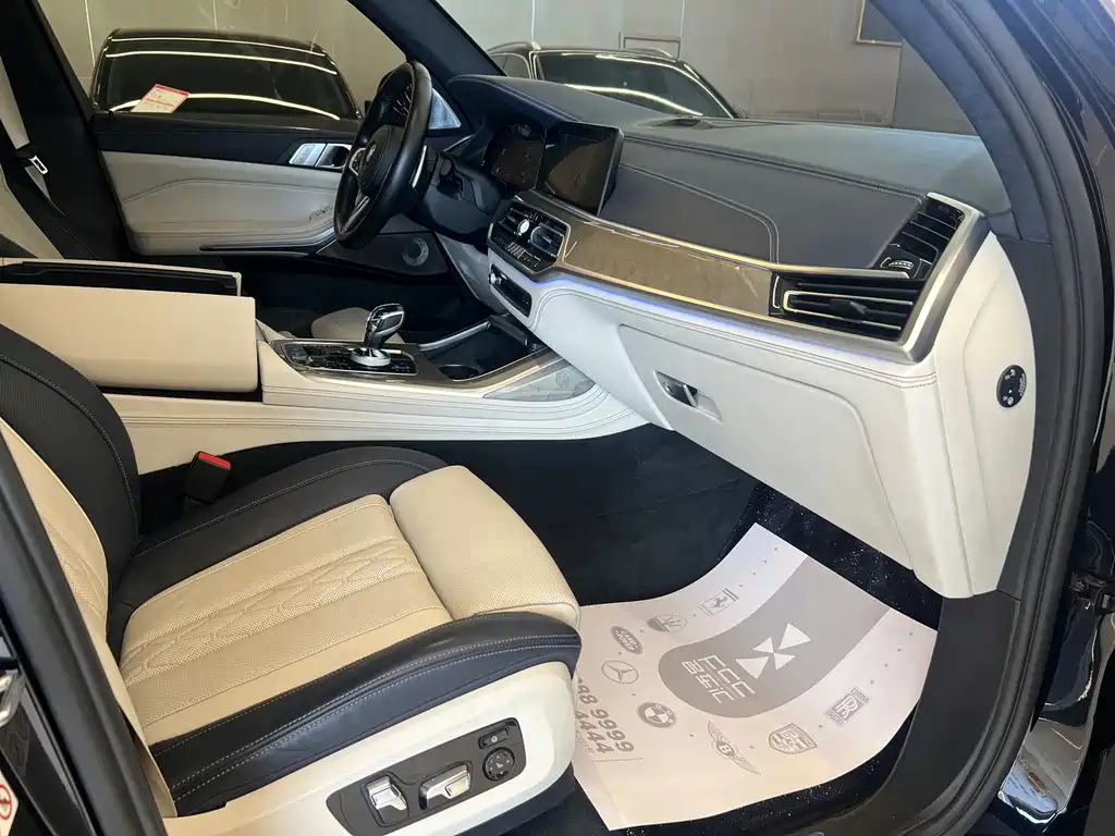 BMW X7 — миниатюра 18