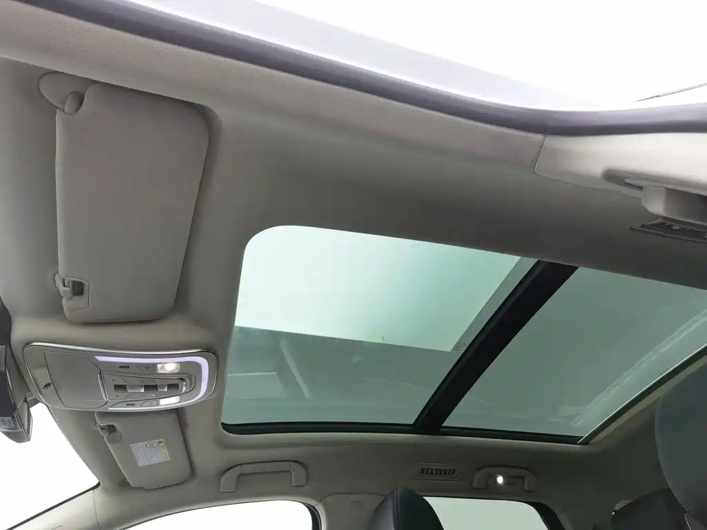 BYD Tang New Energy — миниатюра 14