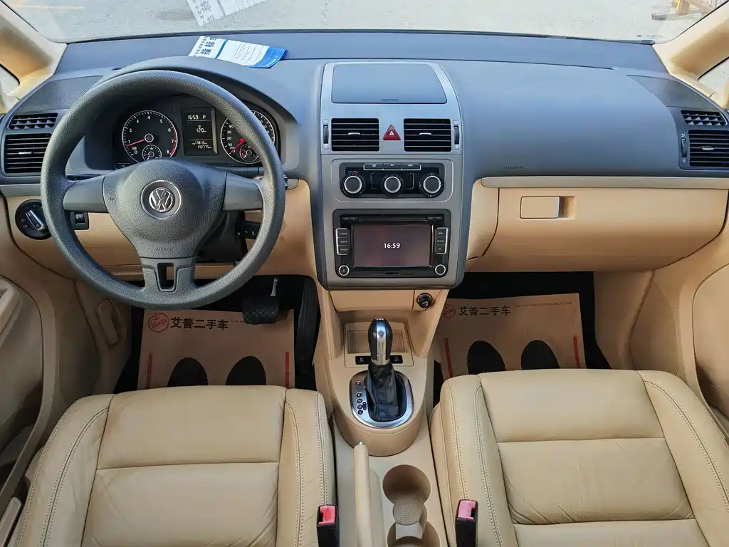 Volkswagen Touran — миниатюра 10