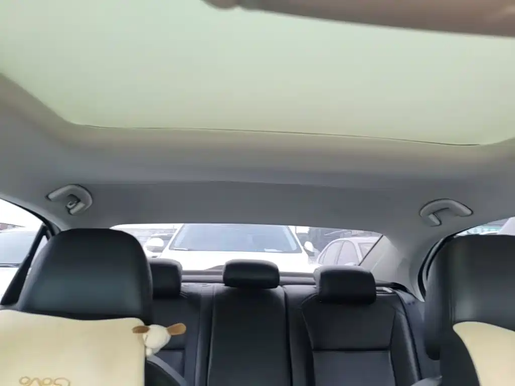 Volkswagen Lamando — миниатюра 18