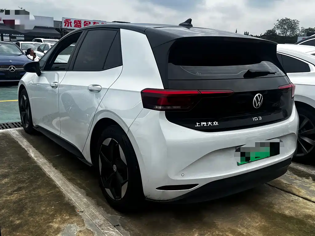 Volkswagen ID.3 — миниатюра 6