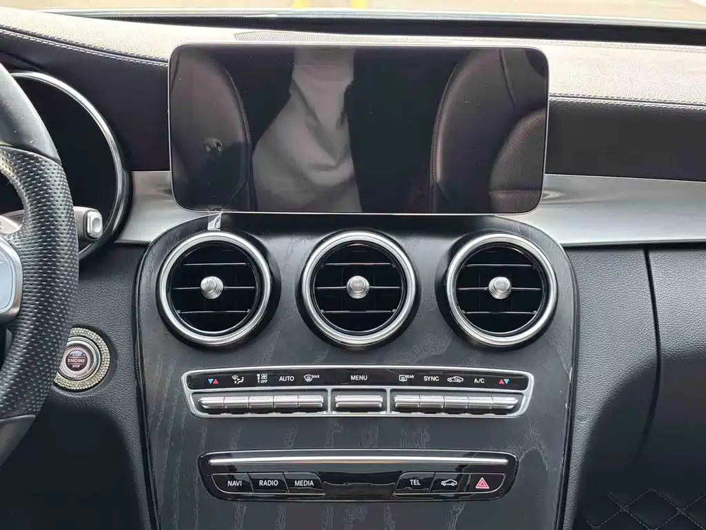 Mercedes-Benz C-Class — миниатюра 10