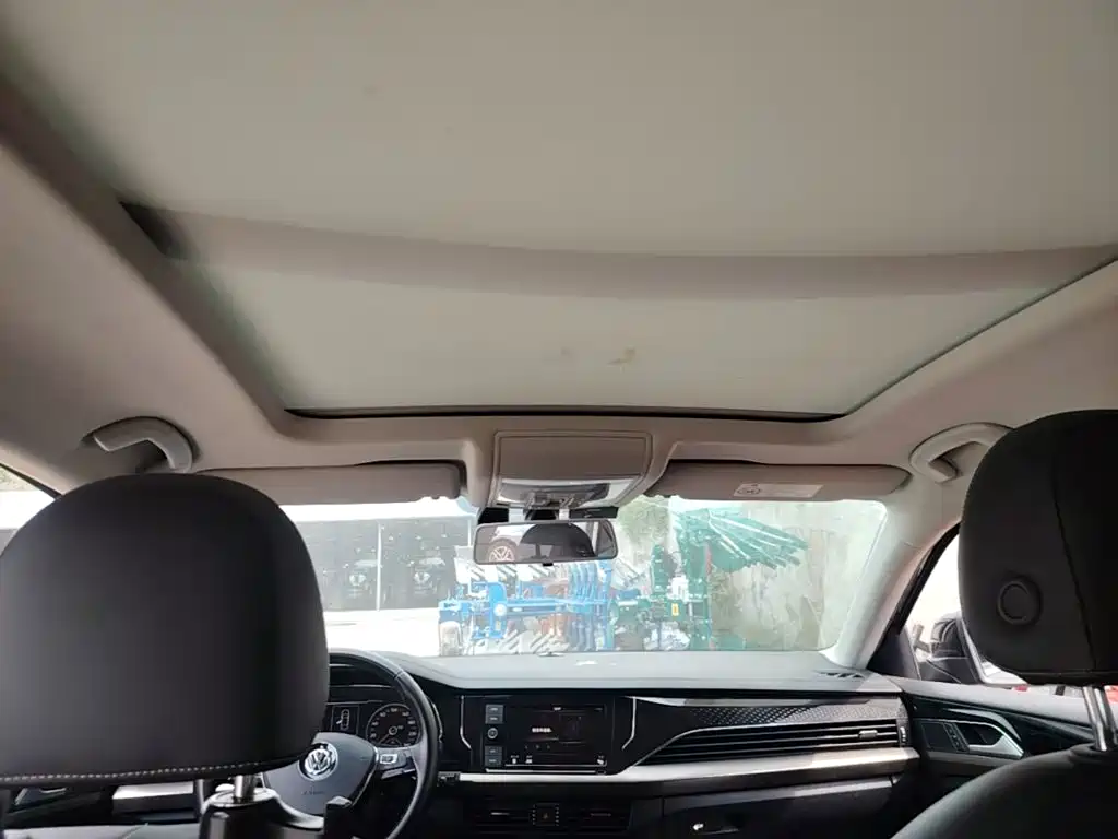 Volkswagen Passat — миниатюра 18
