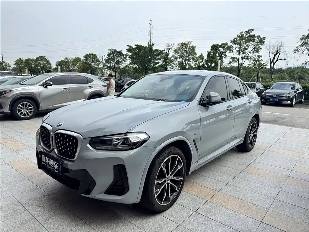 Купить BMW X4