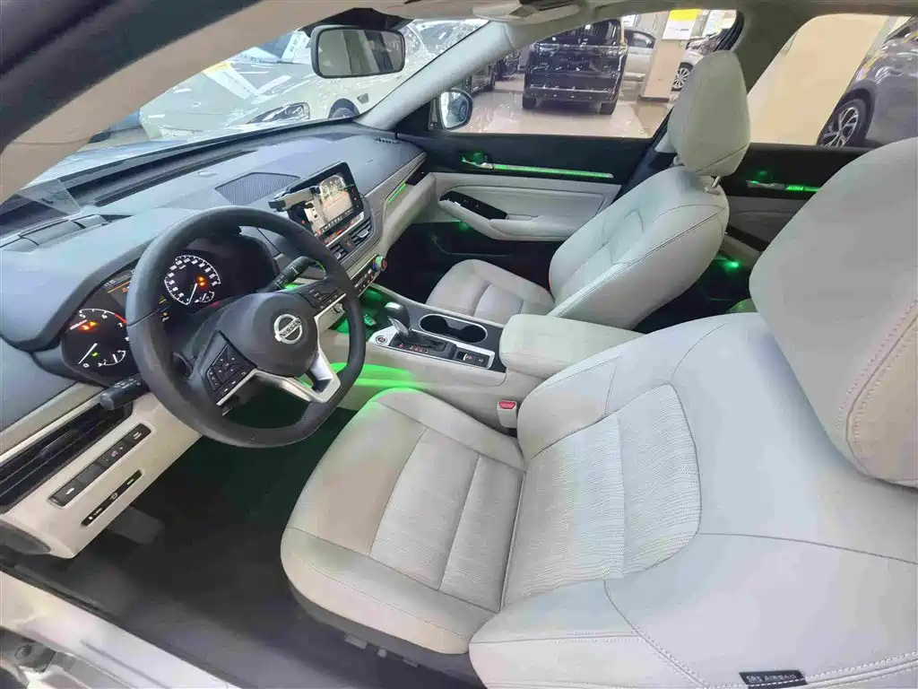 Nissan Teana — миниатюра 4