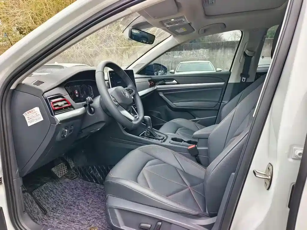 Volkswagen Lavida — миниатюра 5