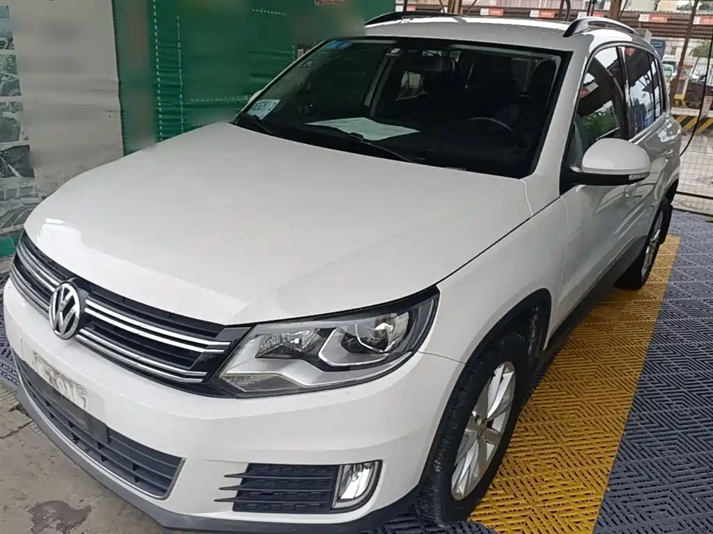Купить Volkswagen Tiguan