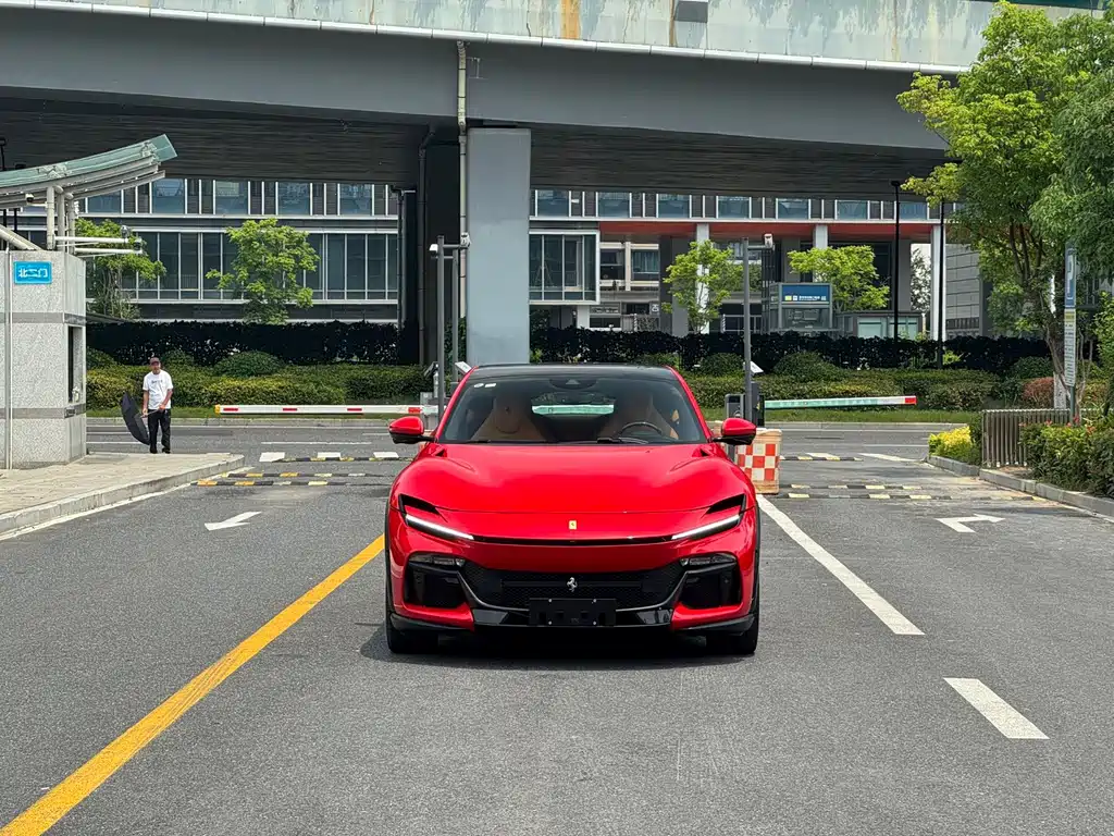 Ferrari Purosangue — миниатюра 2