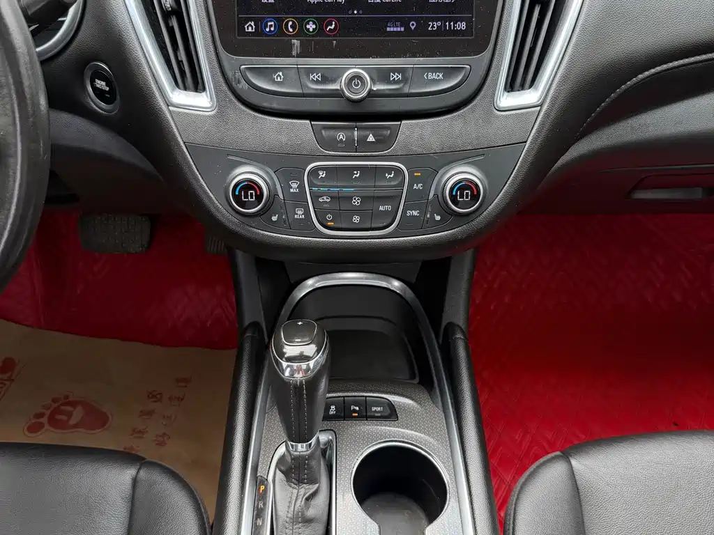 Chevrolet Malibu XL — миниатюра 12