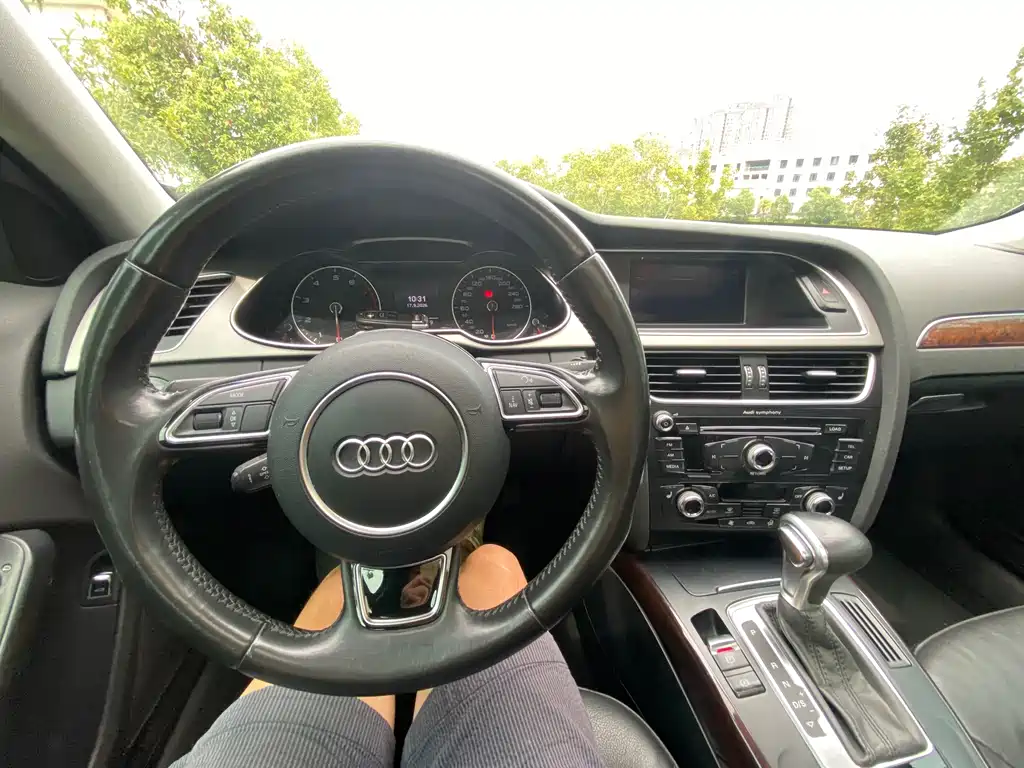 Audi A4L — миниатюра 14