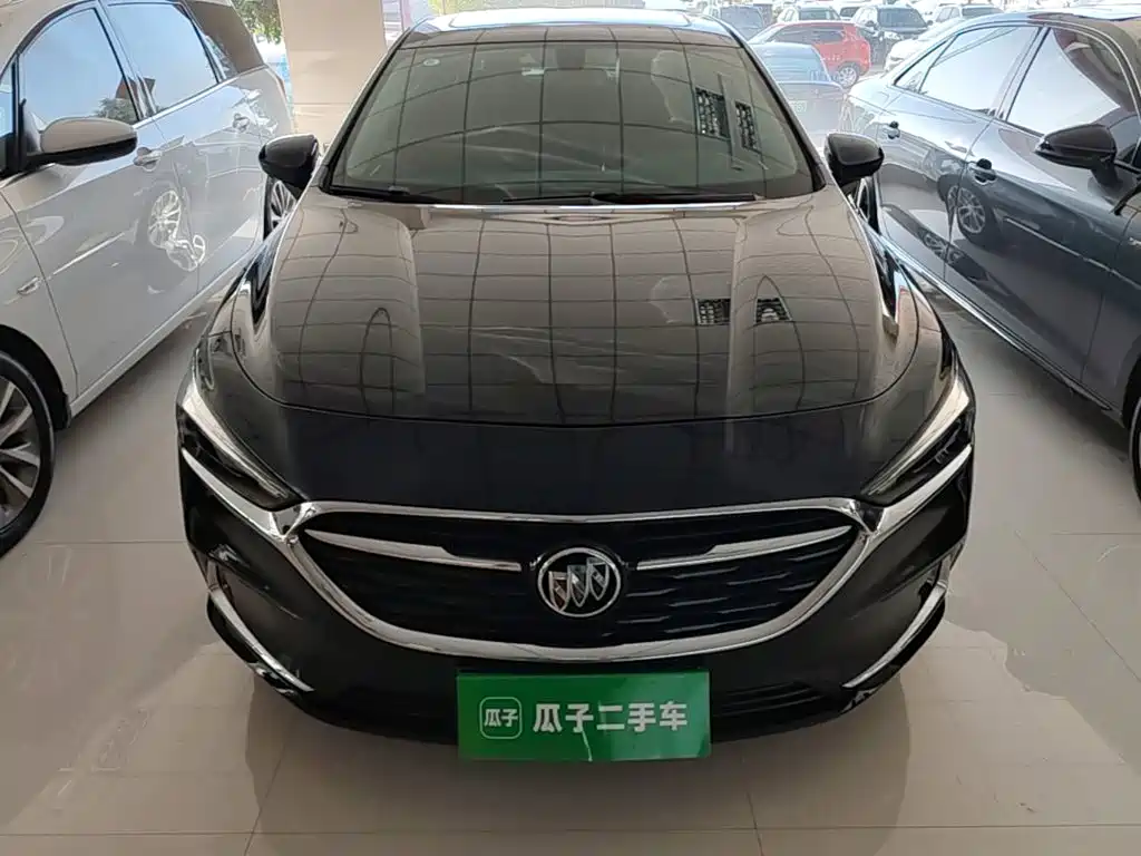 Buick LaCrosse — миниатюра 3