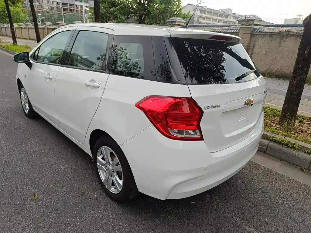Chevrolet Lova RV — миниатюра 6