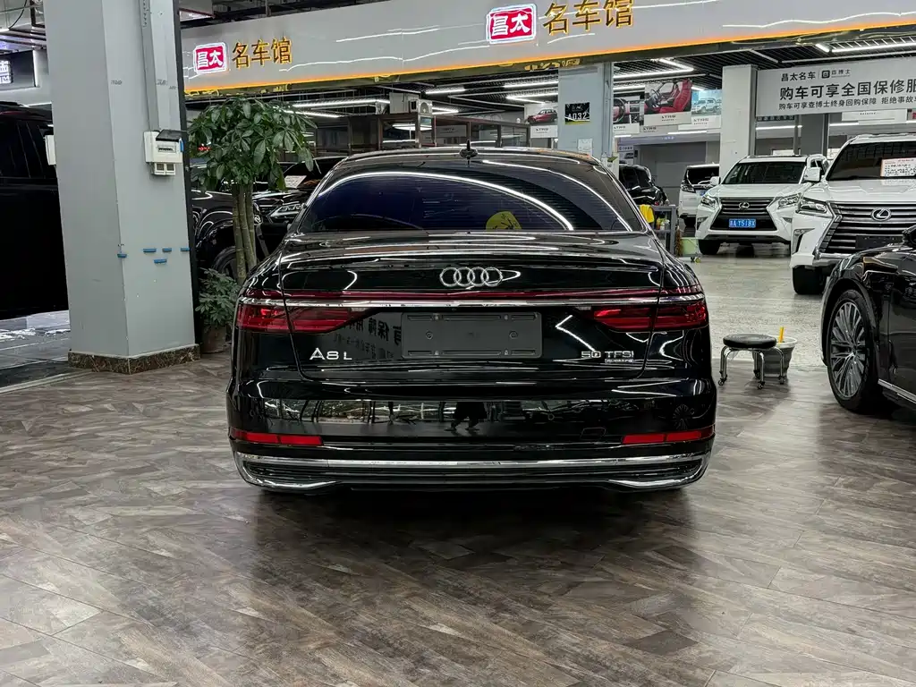 Audi A8 — миниатюра 8