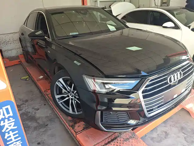AUDI A6L 2020