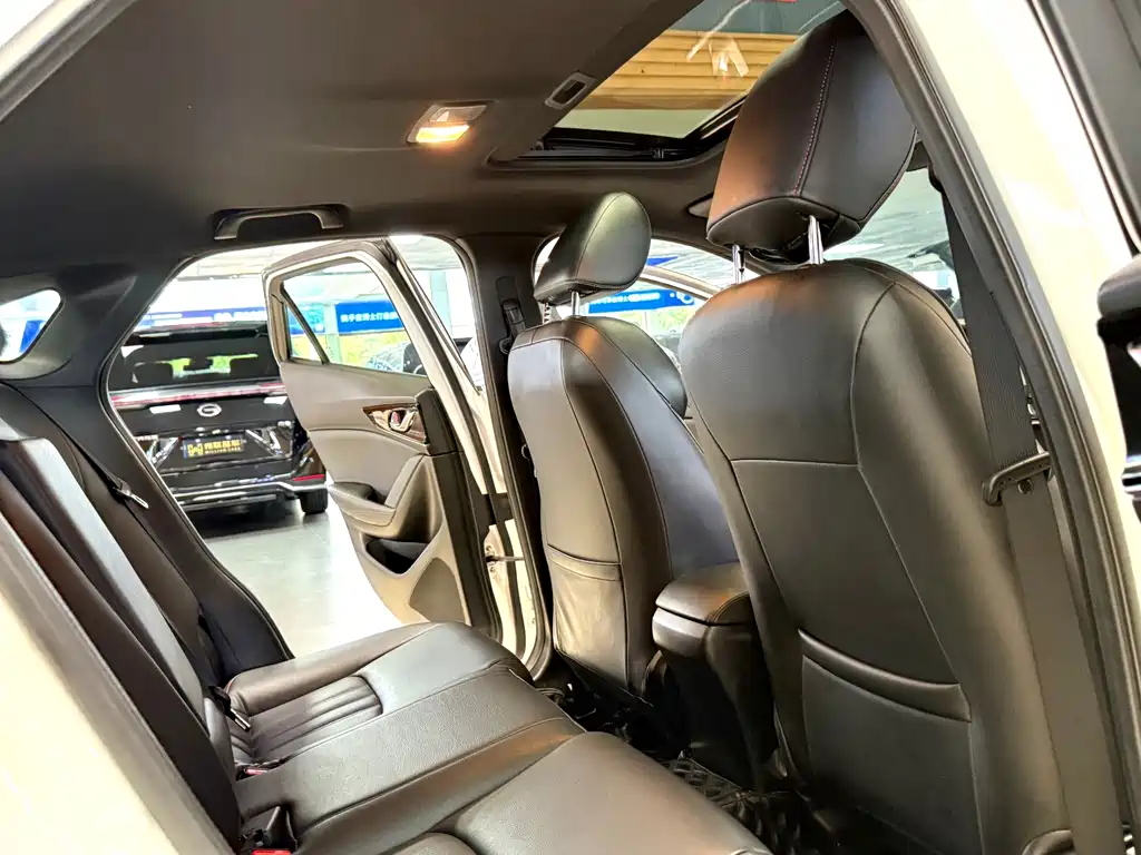 Mazda CX-4 — миниатюра 8