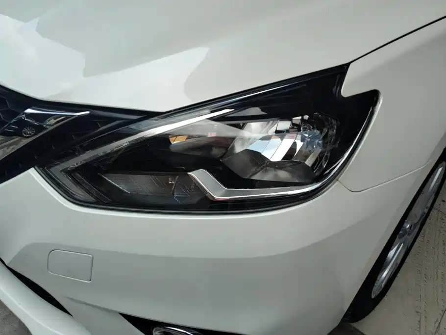 Nissan Sylphy — миниатюра 5