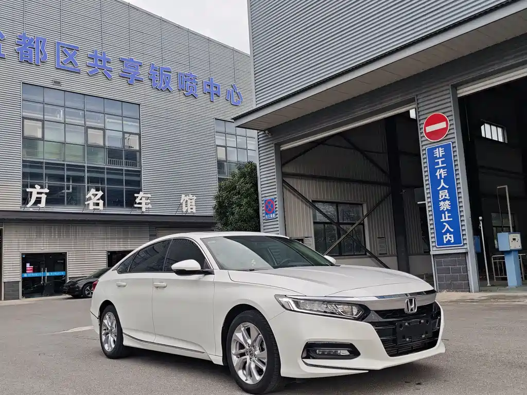 Honda Accord — миниатюра 10