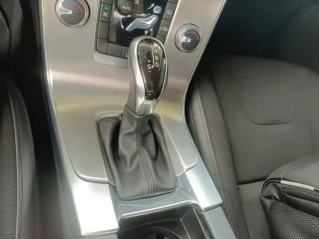 Volvo S60 — миниатюра 14