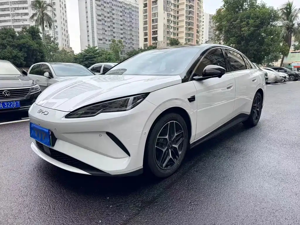 BYD Seal 06