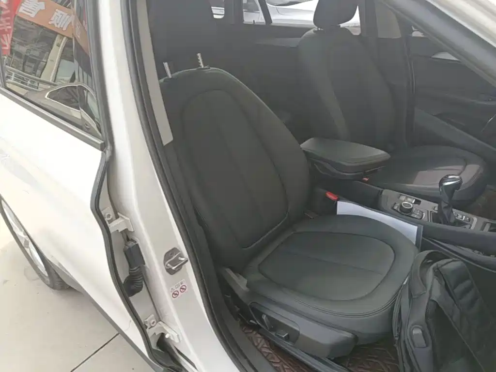 BMW X1 — миниатюра 25